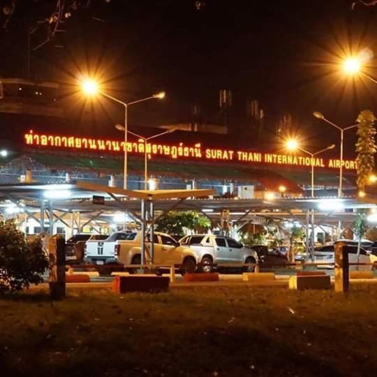 Jc Guesthouse @ Suratthani Airport Surat Thani Exteriör bild
