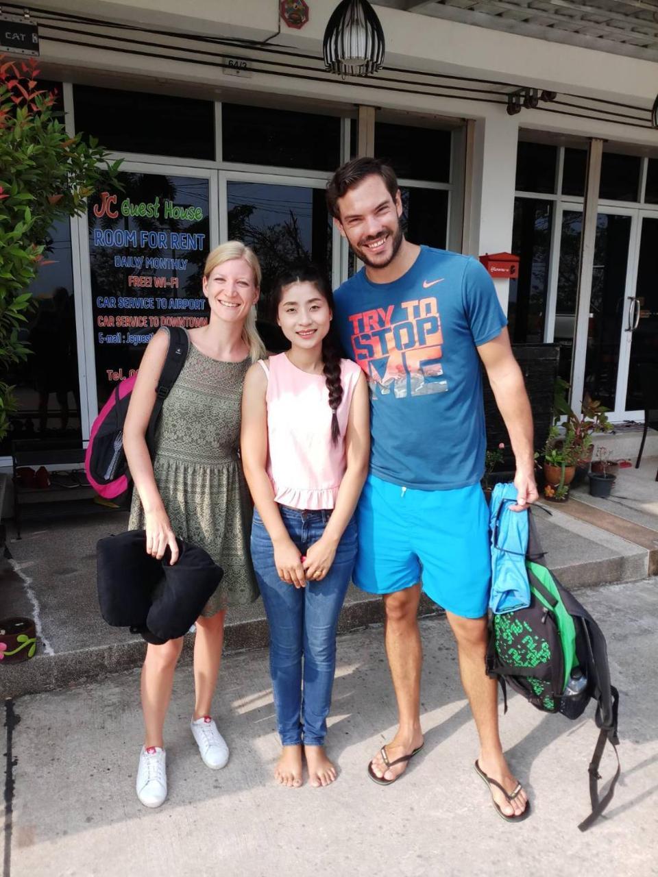 Jc Guesthouse @ Suratthani Airport Surat Thani Exteriör bild