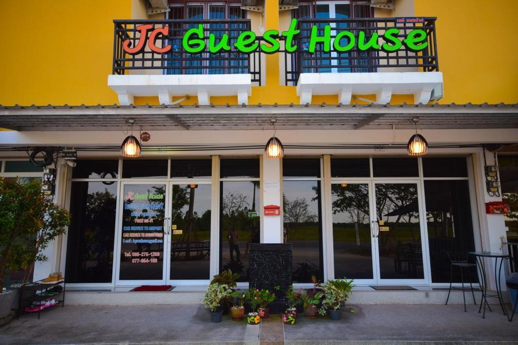 Jc Guesthouse @ Suratthani Airport Surat Thani Exteriör bild